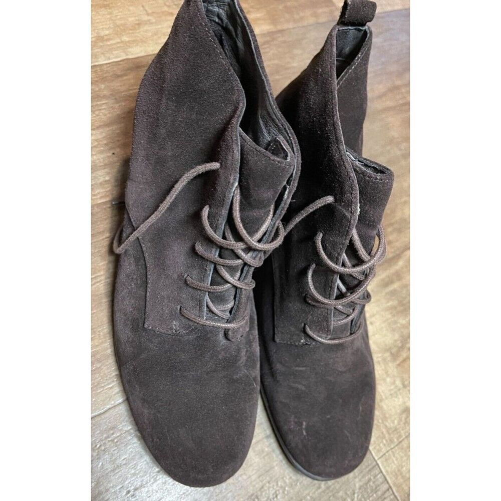 Clarks Artisan Booties Womens Size 6.5 Brown Leather Upper Ankle Boots Shoes